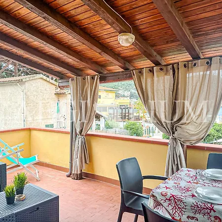 Maria Vittoria アパート *